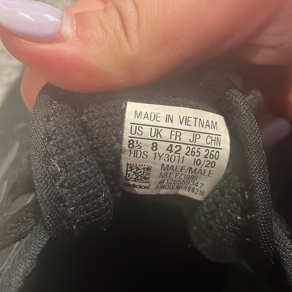 Mens adidas shoes - Picture 4 of 4